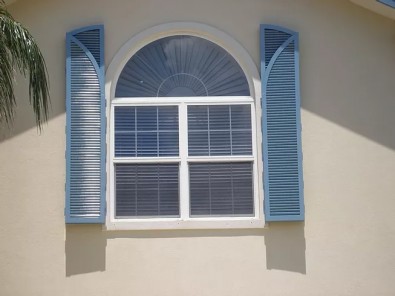 HINGE COLONIAL SHUTTERS