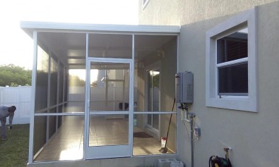 PATIO ENCLOSURE WITH INSULATED ROOF