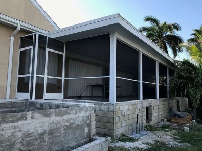 PATIO ENCLOSURE WITH INSULATED ROOF