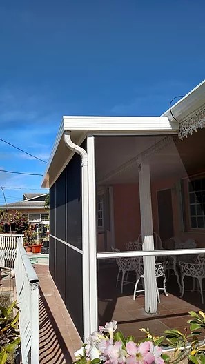 PATIO ENCLOSURE WITH INSULATED ROOF